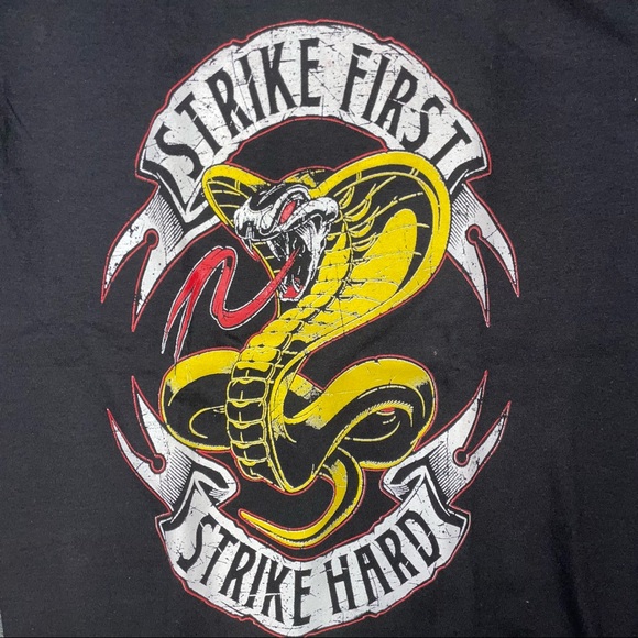 Cobra Kai no mercy graphic tshirt ! - Picture 3 of 3
